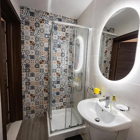 Apartamento Guesthost - Breeze & Patio Comfort Sliema