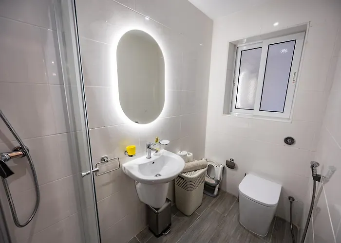 Guesthost - Breeze & Patio Comfort * Σλιέμα