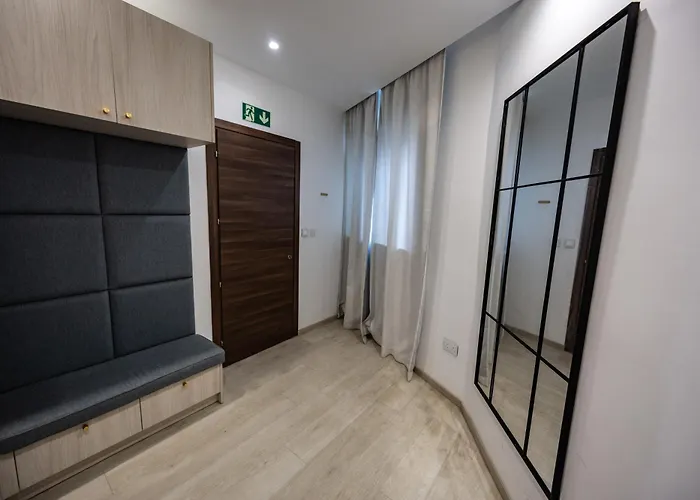 Διαμέρισμα Guesthost - Breeze & Patio Comfort